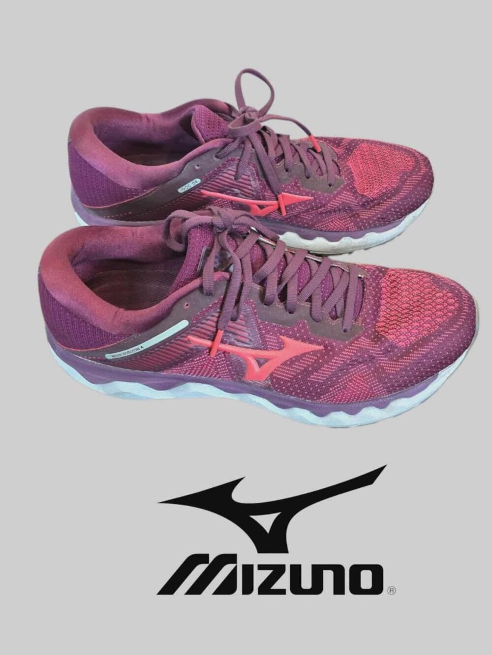 MIZUNO Wave Horizon 4 Athletic Running Workout Casual Sneakers Womens  10.5
